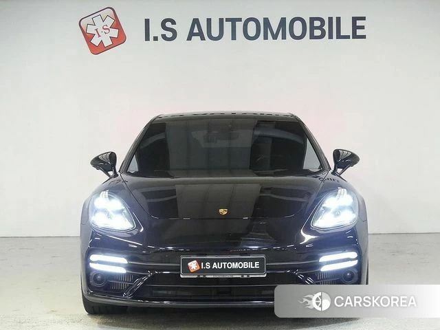 Porsche Panamera (971) 2021 Черный из Кореи
