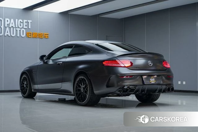 Mercedes-Benz AMG C-Class 2021 Темно-серый из Китая