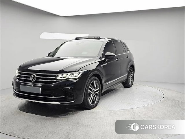 Volkswagen Tiguan second Generation 2023 Черный из Кореи