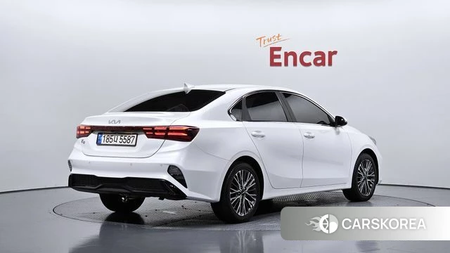 Kia The New K3 2nd generation 2022 Белый из Кореи
