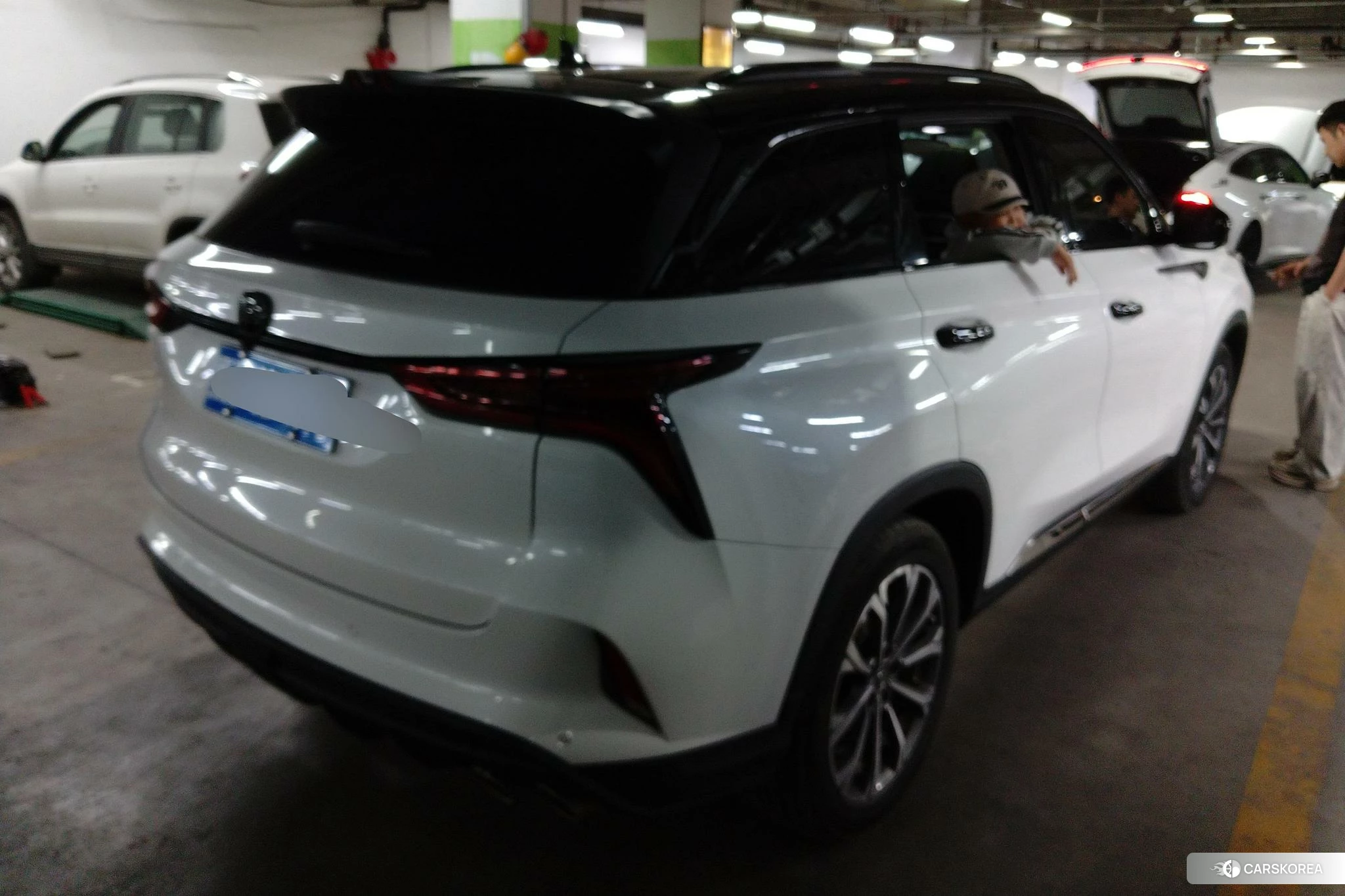 Chang'an CS75 PLUS 2020 Белый из Китая