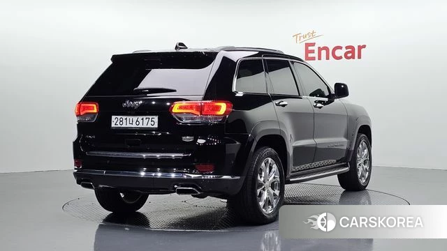 Jeep Grand Cherokee 2019 Черный из Кореи