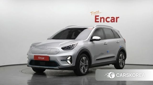Kia Niro Plus 2022 Серебряный из Кореи