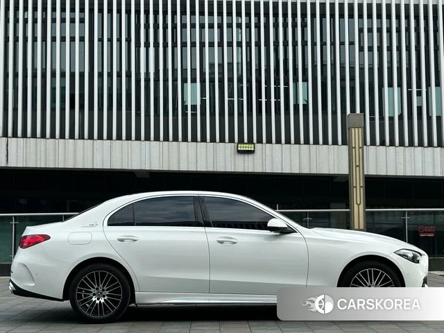 Mercedes-Benz C-class 2023 Белый из Китая