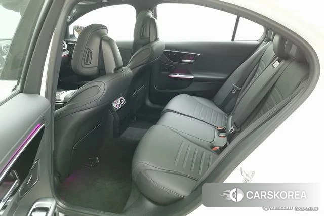 Mercedes-Benz C-class 2023 Белый из Китая