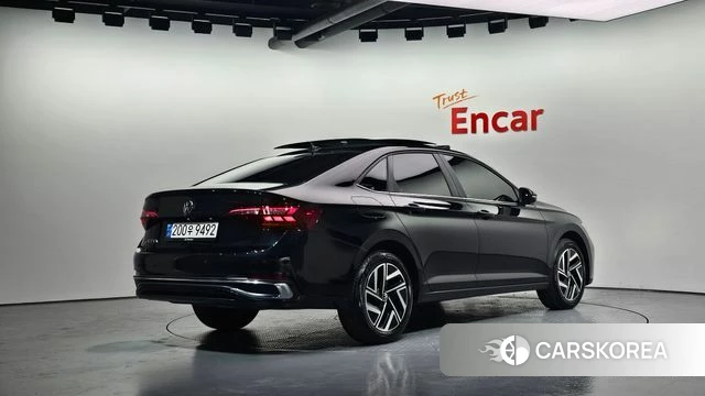 Volkswagen 7th Generation of Jetta 2024 Черный из Кореи