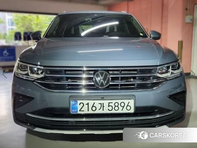 Volkswagen Tiguan second Generation 2024 Серый из Кореи