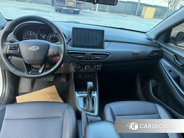 Hyundai Celesta 2021 Белый из Китая
