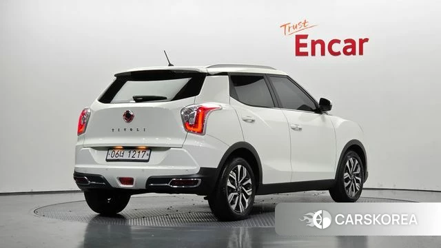 Ssangyong Tivoli Armor 2019 Белый из Кореи