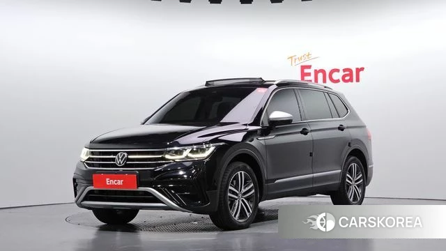 Volkswagen Tiguan Allspace 2023 Черный из Кореи