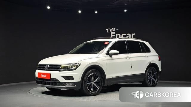 Volkswagen Tiguan second Generation 2020 Белый из Кореи