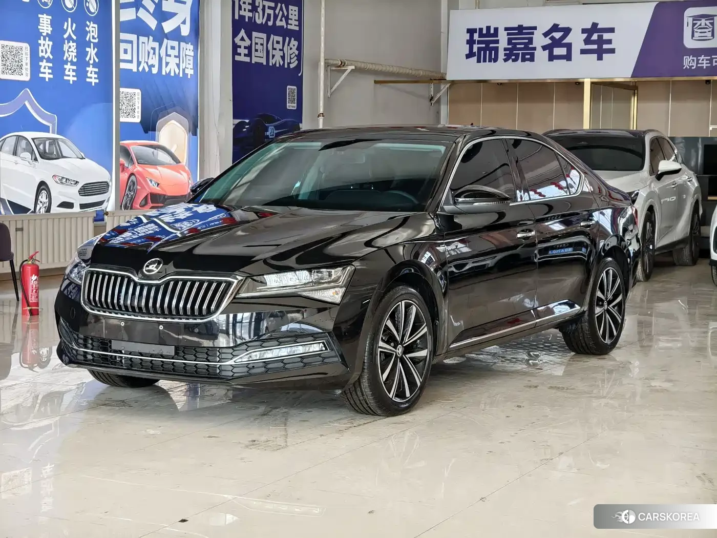 Skoda Superb 2023 Черный из Китая
