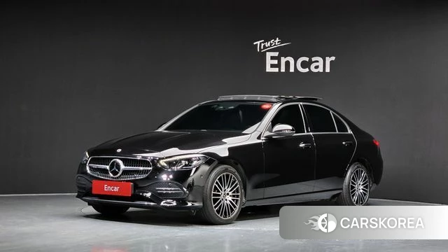 Mercedes-Benz C-Class W206 2022 Черный из Кореи