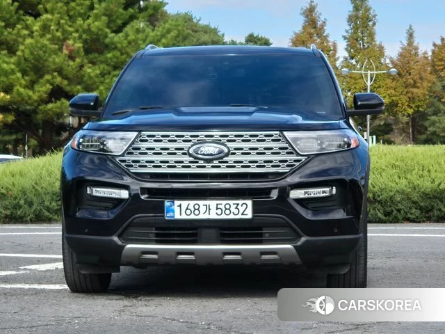 Ford Explorer 6th Generation 2021 Черный из Кореи
