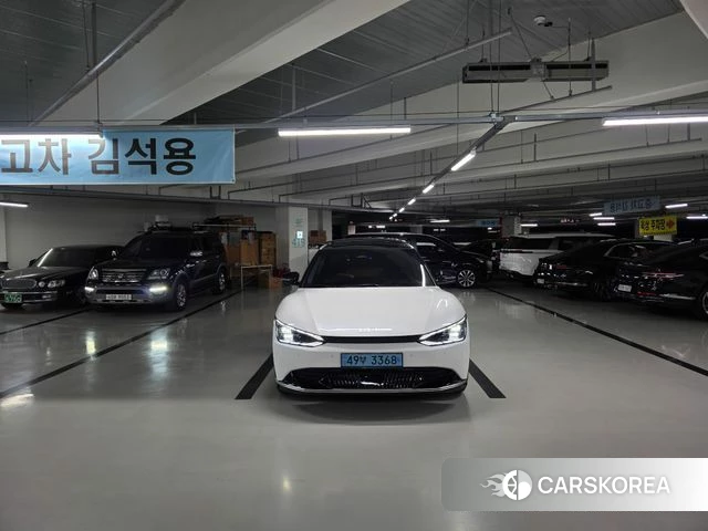 Kia EV6 2022 Белый из Кореи