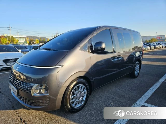 Hyundai Staria 2021 Серый из Кореи