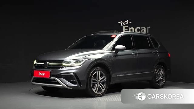 Volkswagen Tiguan Allspace 2023 Серый из Кореи