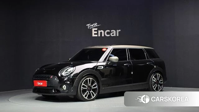 Mini Cooper S Clubman 2021 Черный из Кореи