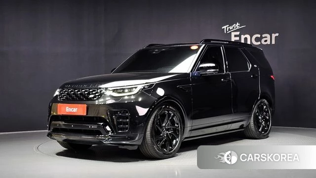 Land Rover Discovery 5 2023 Черный из Кореи