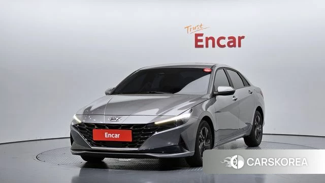 Hyundai Avante (CN7) 2022 Серебристо-серый из Кореи