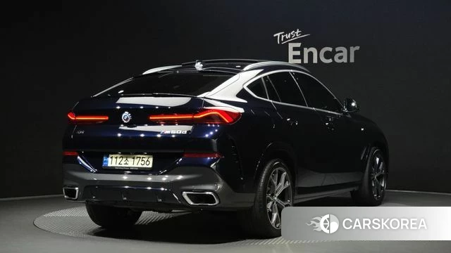 BMW X6 (G06) 2021 Черный из Кореи
