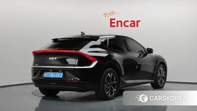 Kia EV6 2023 Черный из Кореи
