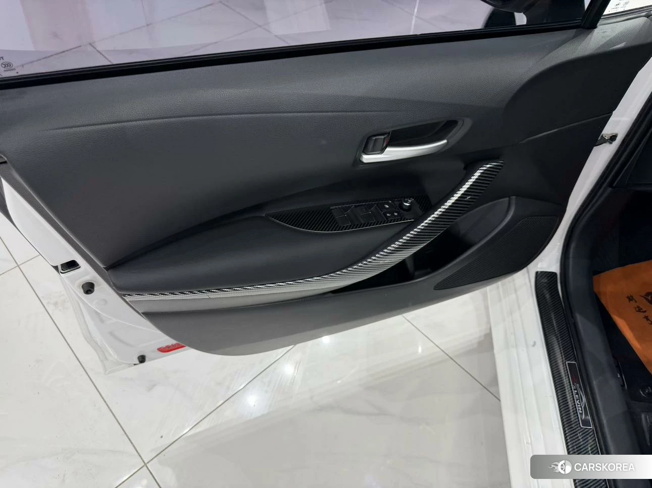 Toyota Levin 2020 Белый из Китая