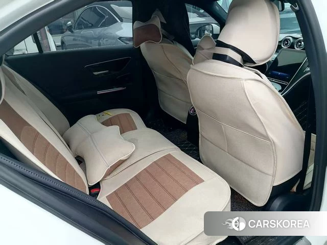 Mercedes-Benz C-class 2024 Белый из Китая