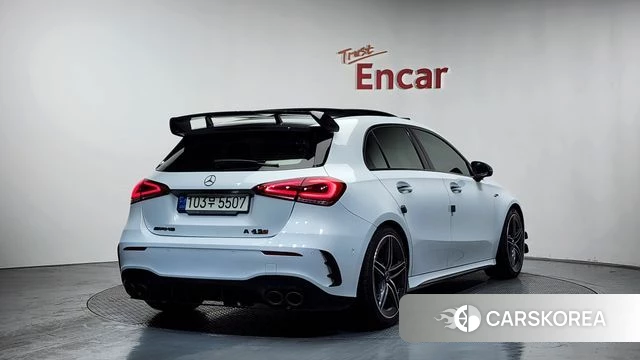Mercedes-Benz A-Class W177 2021 Белый из Кореи