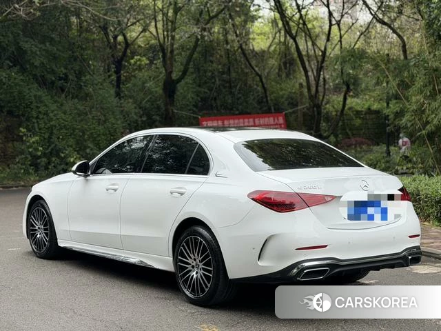 Mercedes-Benz C-class 2023 Белый из Китая