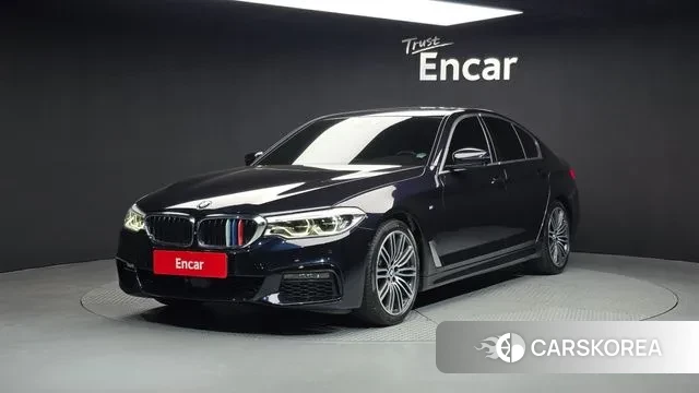 BMW 5 Series (G30) 2019 Черный из Кореи