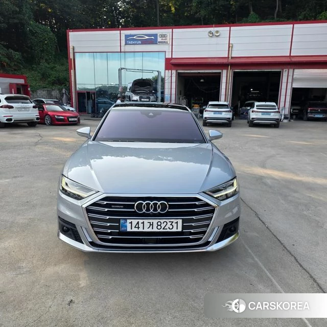 Audi A8 (D5) 2020 Серебряный из Кореи