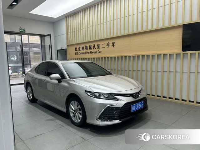 Toyota Camry 2022 Шампань из Китая