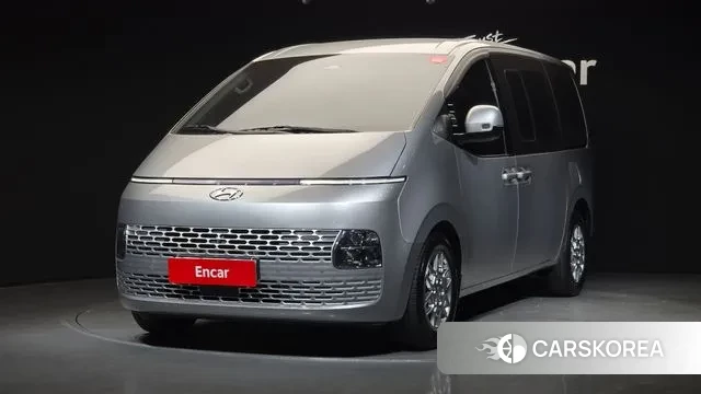Hyundai Staria 2021 Серебряный из Кореи
