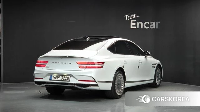 Genesis G80 (RG3) 2024 Белый из Кореи