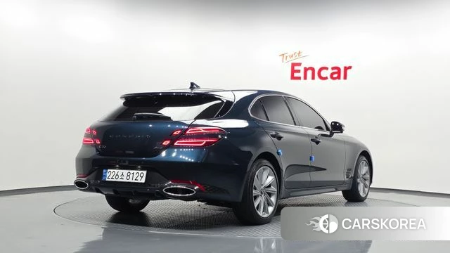 Genesis The New G70 Shooting Brake 2024 Синий из Кореи