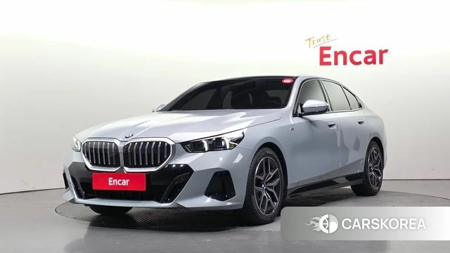 BMW 5 Series (G60) 2024 Серый из Кореи