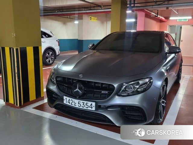Mercedes-Benz E-Class W213 2019 Серый из Кореи