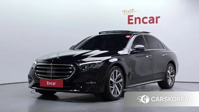 Mercedes-Benz E-Class W214 2024 Черный из Кореи
