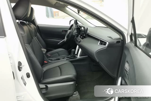 Toyota Corolla 2024 Белый из Китая