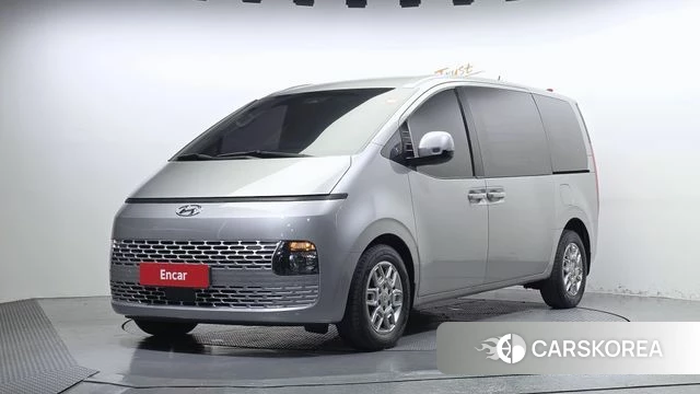 Hyundai Staria 2021 Серебряный из Кореи