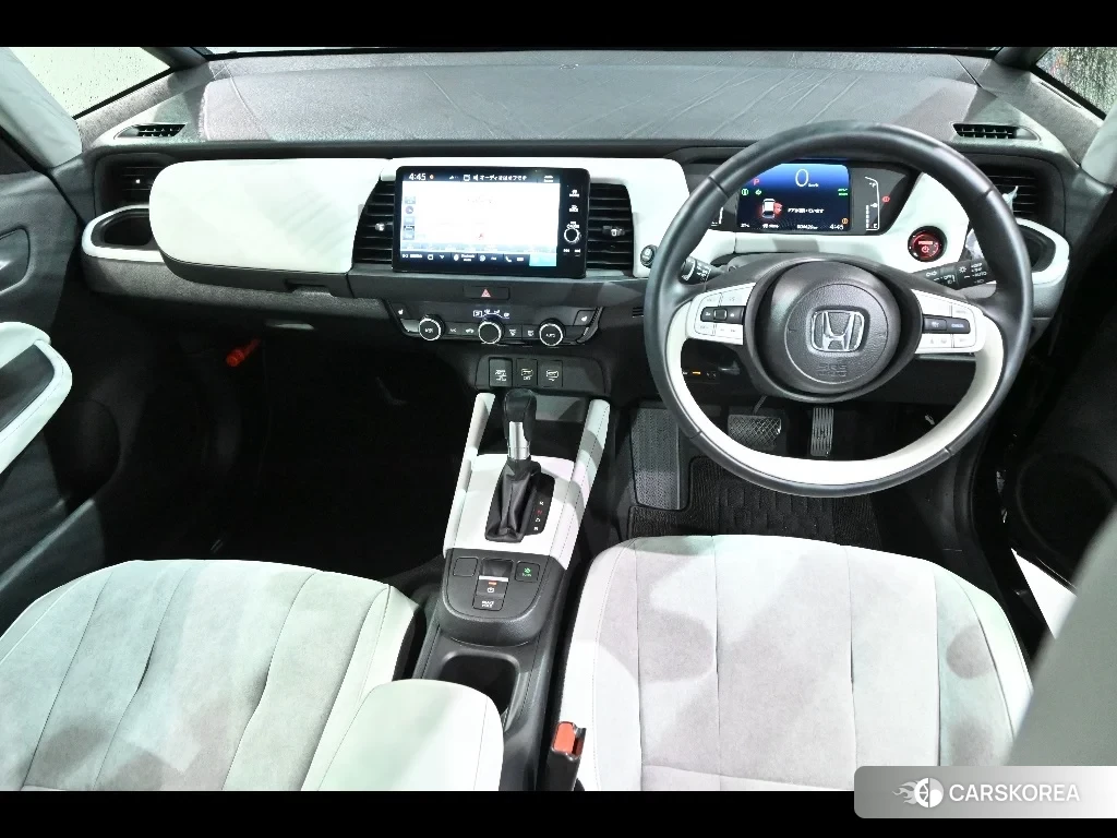Honda Fit 2025 из Японии