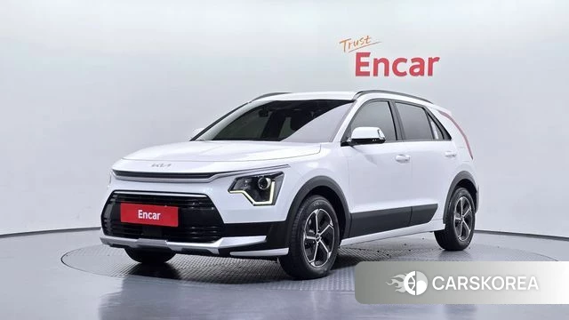 Kia Di Ol Nu Niro 2025 Белый из Кореи