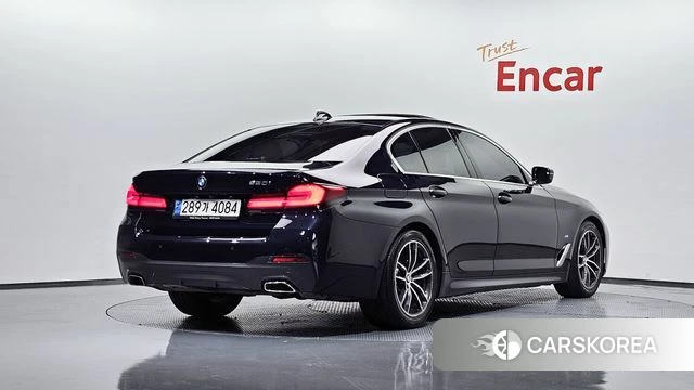 BMW 5 Series (G30) 2021 Синий из Кореи