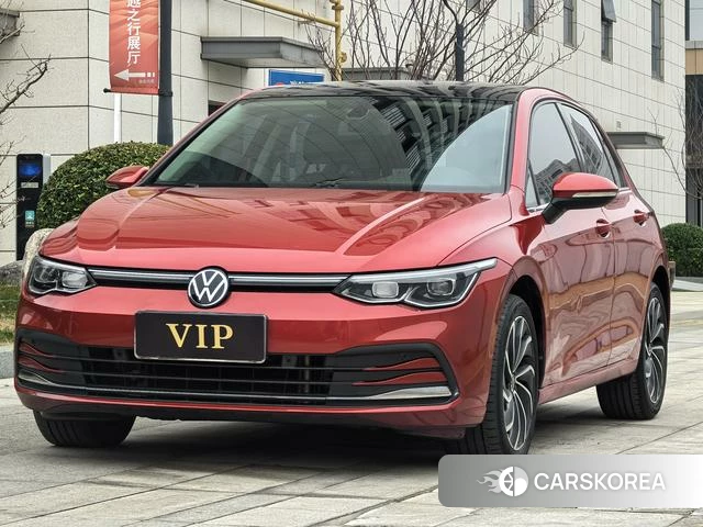 Volkswagen Golf 2021 Красный из Китая