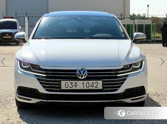 Volkswagen Arteon 2019 Белый из Кореи