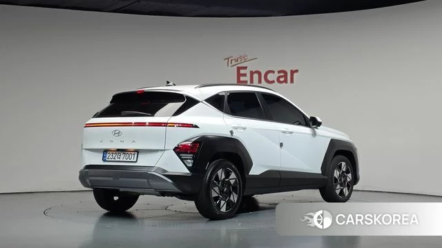 Hyundai Kona Hybrid (SX2) 2023 Белый из Кореи