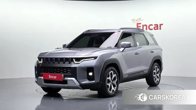 Ssangyong Torres 2023 Серебристо-серый из Кореи