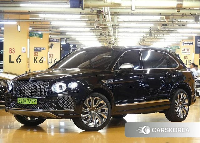 Bentley Bentayga 2026 Темно-зеленый из Кореи
