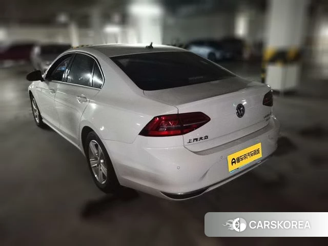 Volkswagen Lamando 2021 Белый из Китая